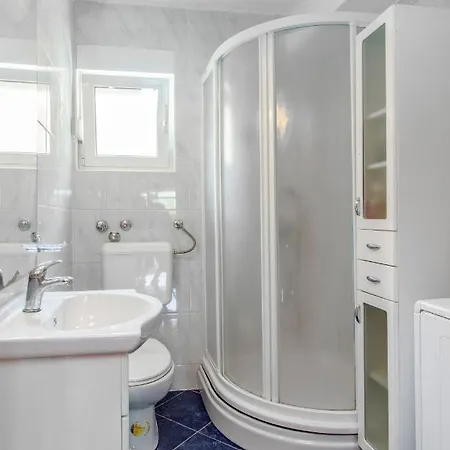 Sparadici 10015b Appartement