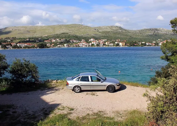 Sparadici 10015b Apartament *